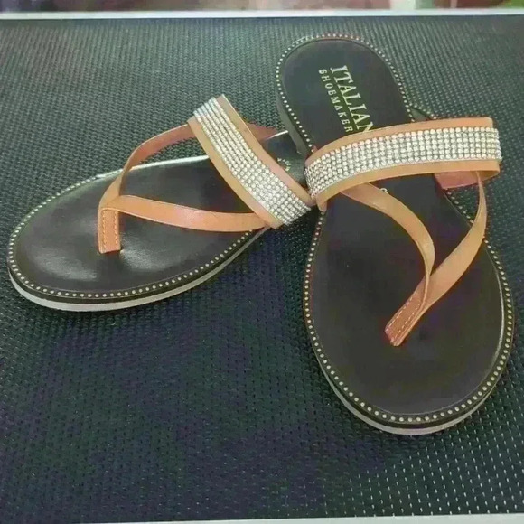 Italian Shoemakers Women's Sandal Size 8 - Picture 1 of 12